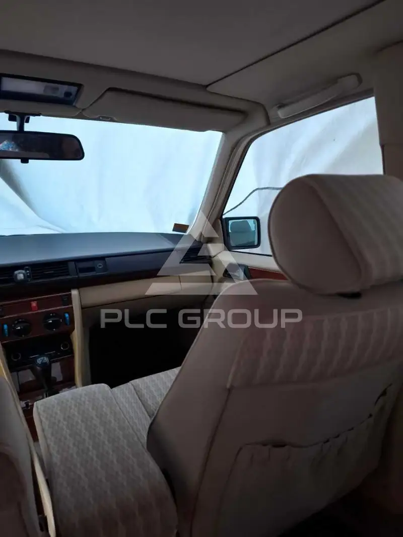 1990 Mercedes Benz 230