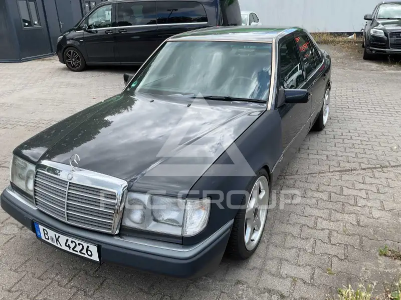 1990 Mercedes Benz 230
