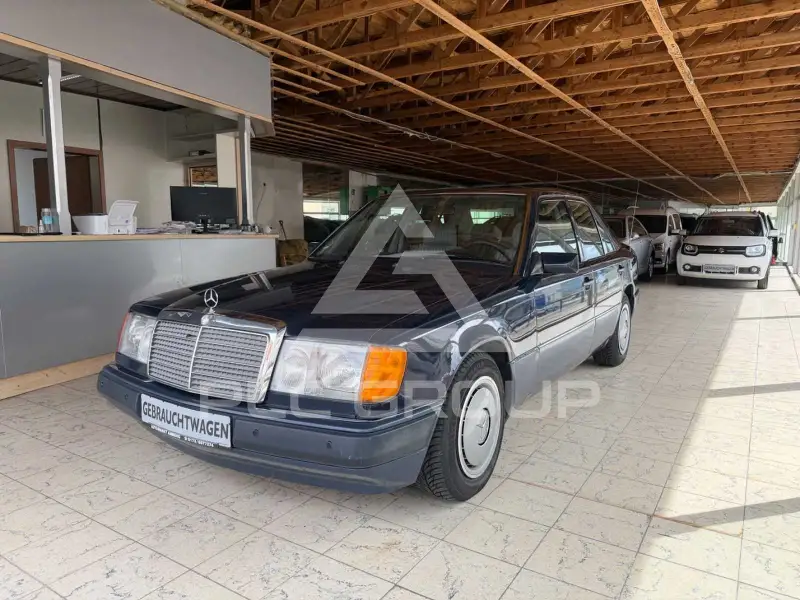 1990 Mercedes Benz E 230