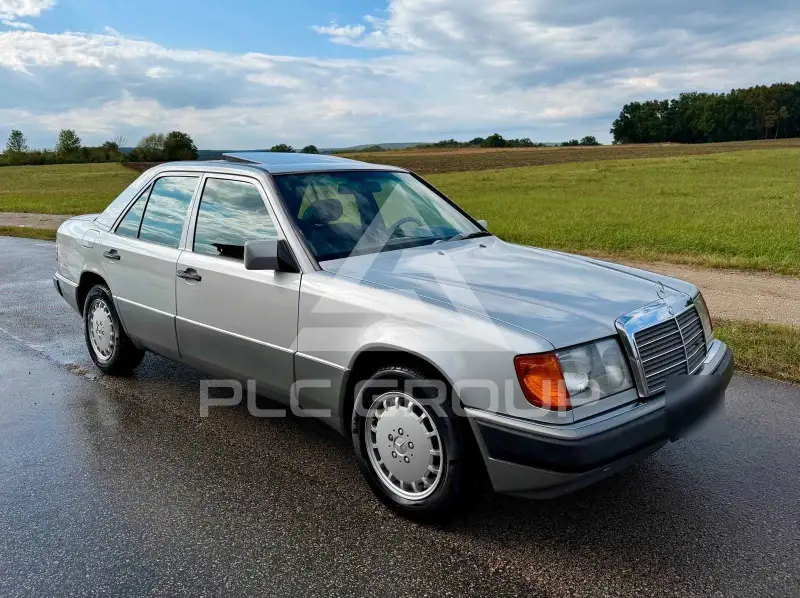 1990 Mercedes Benz E 300