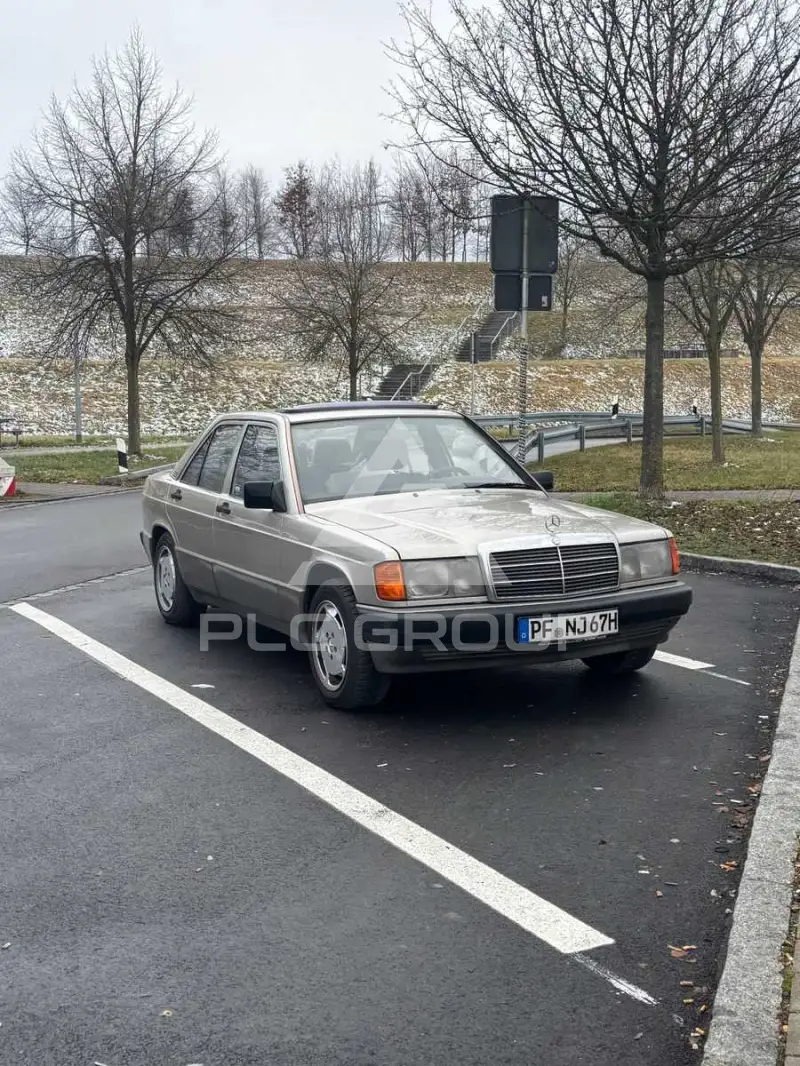 1990 Mercedes Benz 190