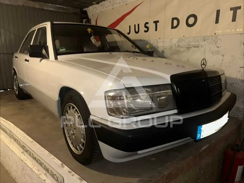 1990 Mercedes Benz 190