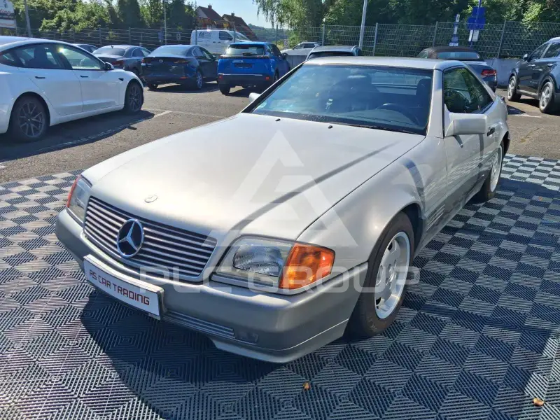 1990 Mercedes Benz SL 300