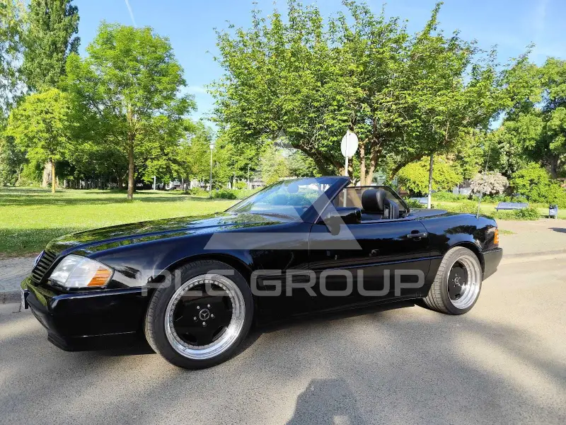 1990 Mercedes Benz SL 300