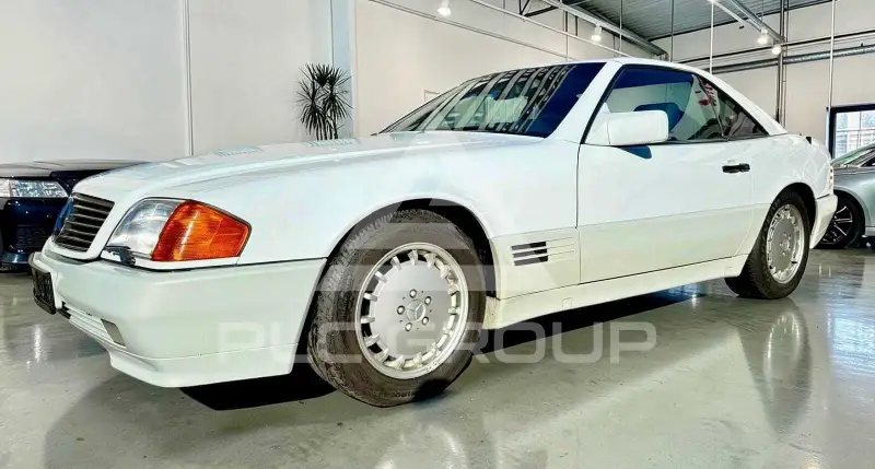 1990 Mercedes Benz SL 300