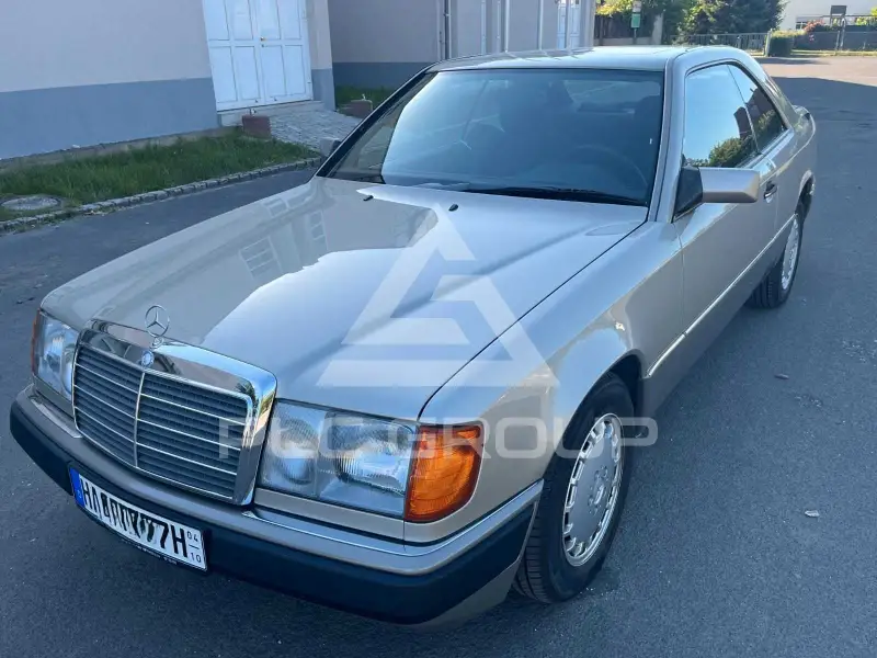 1990 Mercedes Benz CE 300