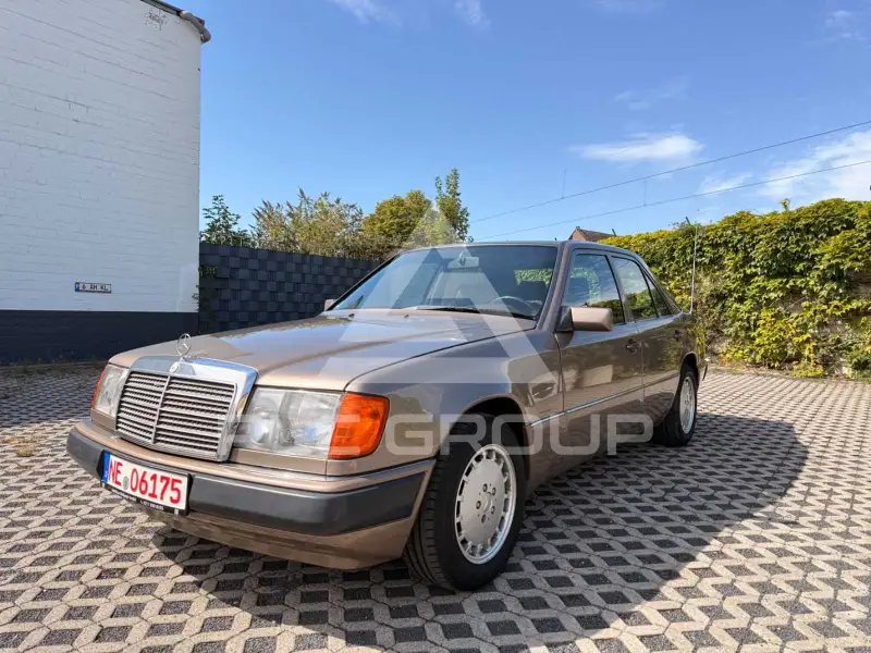 1990 Mercedes Benz E 260