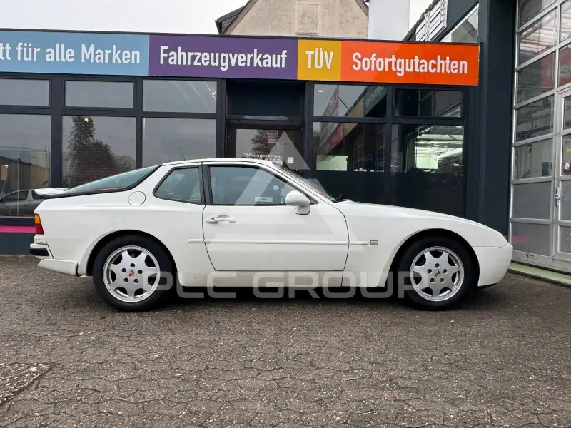1990 Porsche 944
