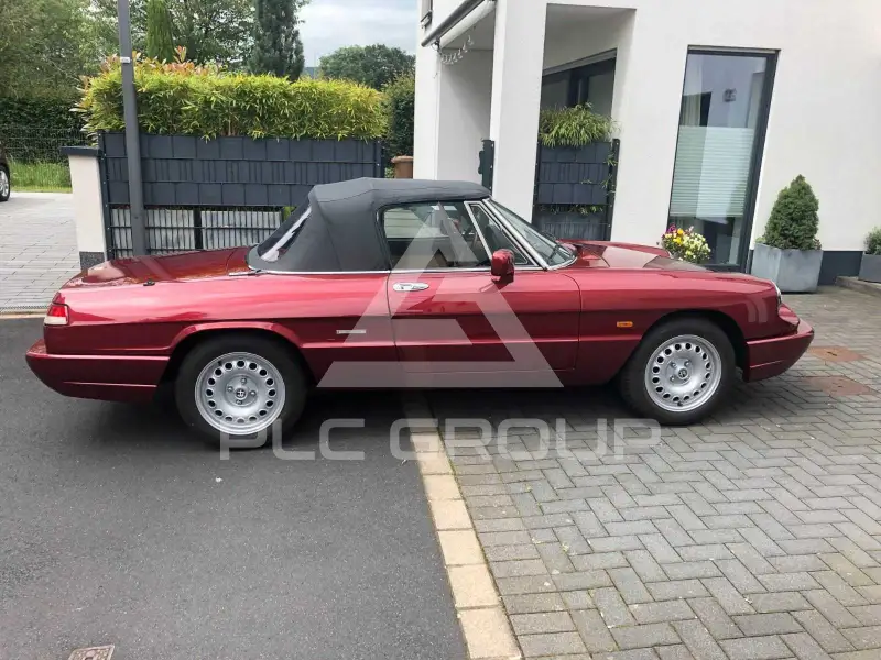 1990 Alfa Romeo Spider