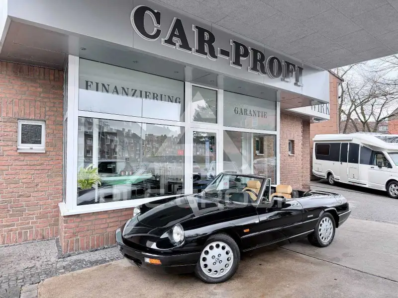 1990 Alfa Romeo Spider