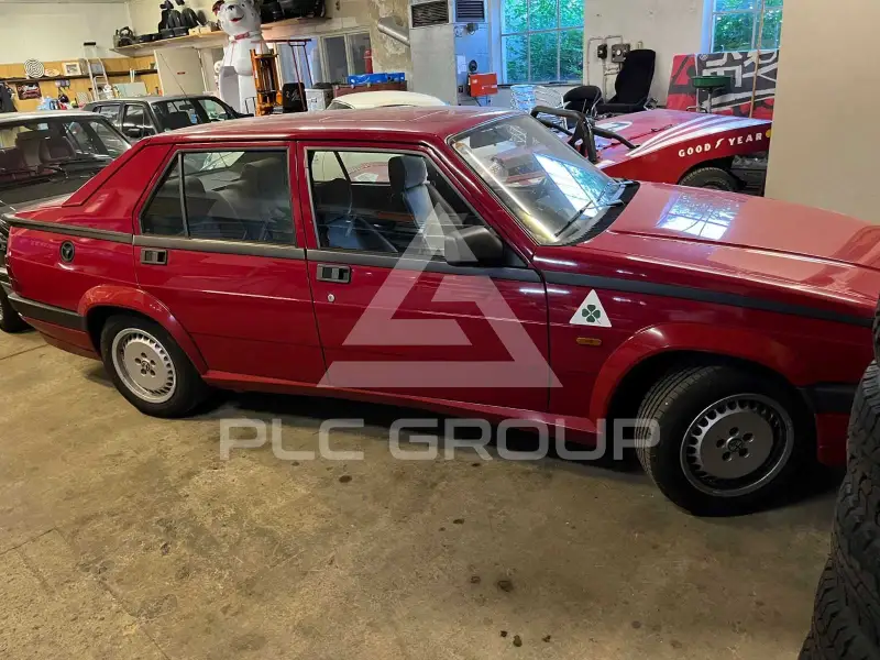 1990 Alfa Romeo 75