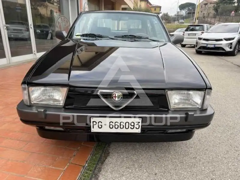 1990 Alfa Romeo 75
