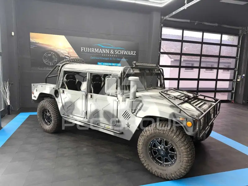 1990 Hummer H1