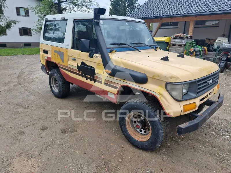 1990 Toyota LAND CRUISER