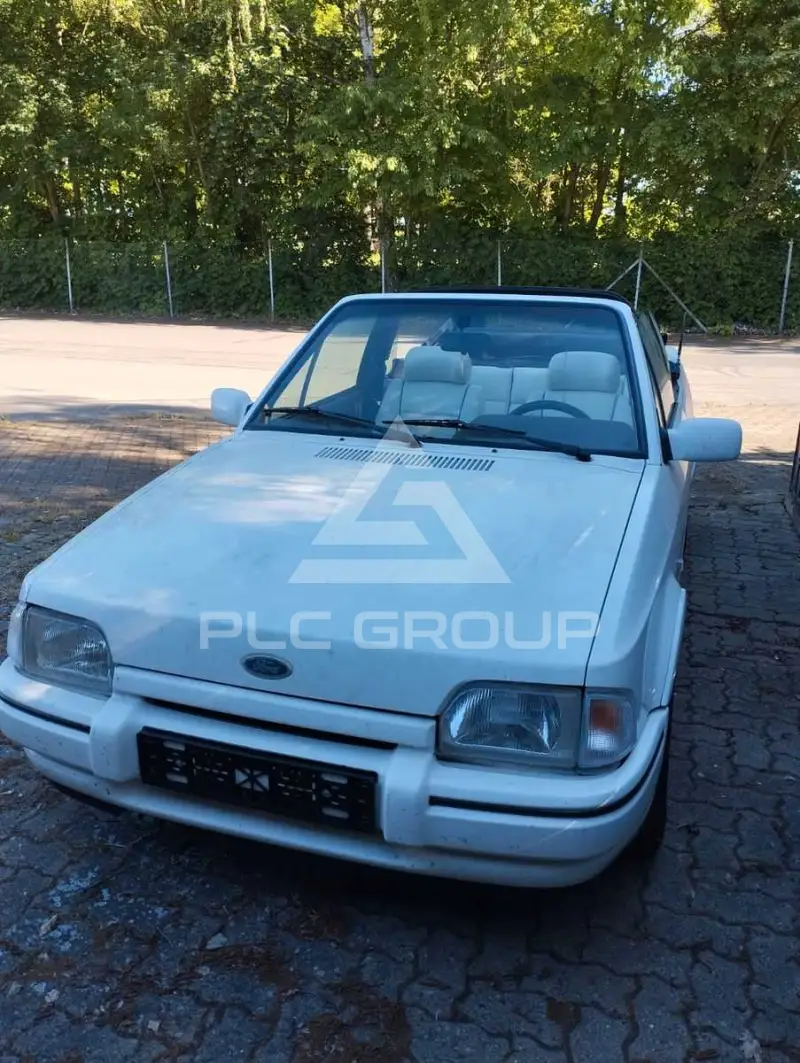 1990 Ford ESCORT