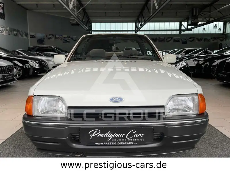1990 Ford ESCORT