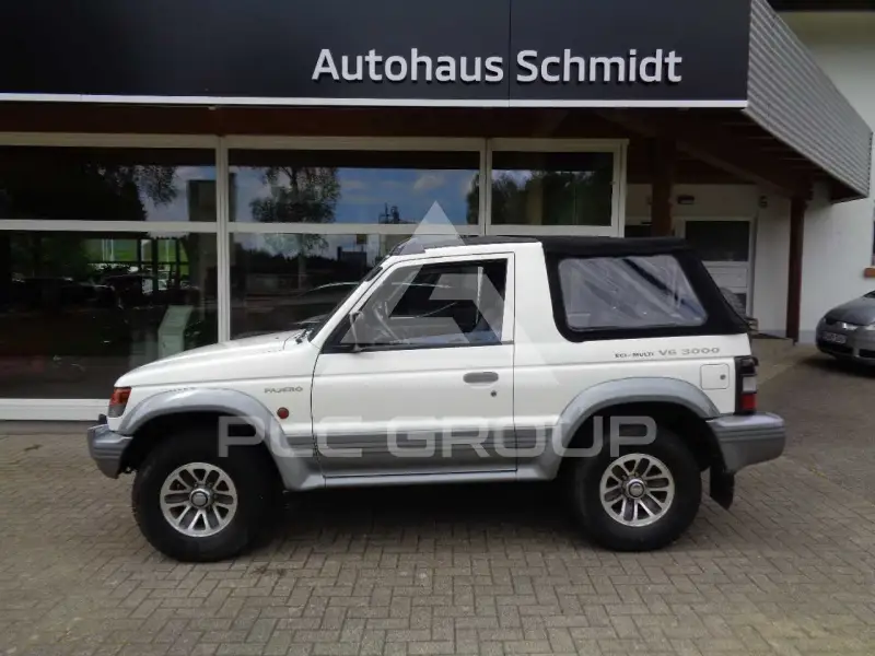 1991 Mitsubishi PAJARO