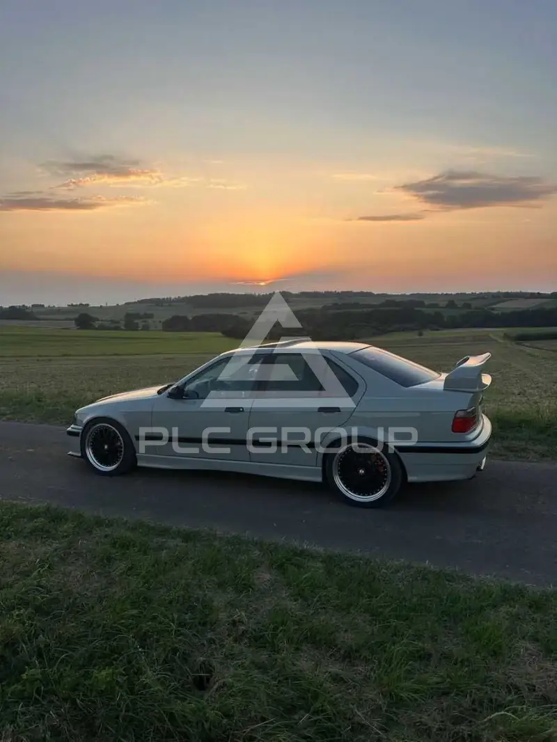 1991 BMW 325