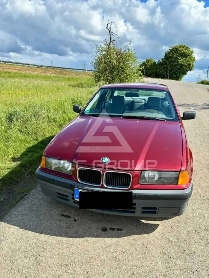 1991 BMW 320
