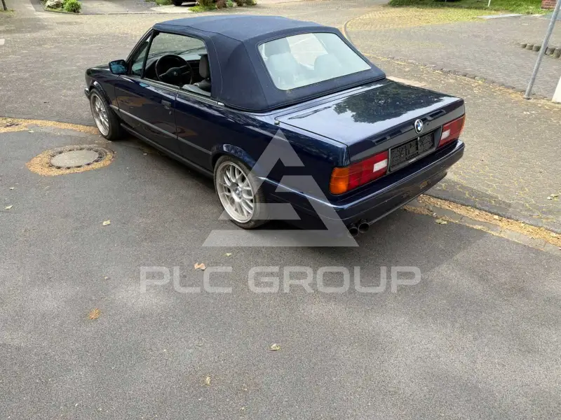 1991 BMW 320