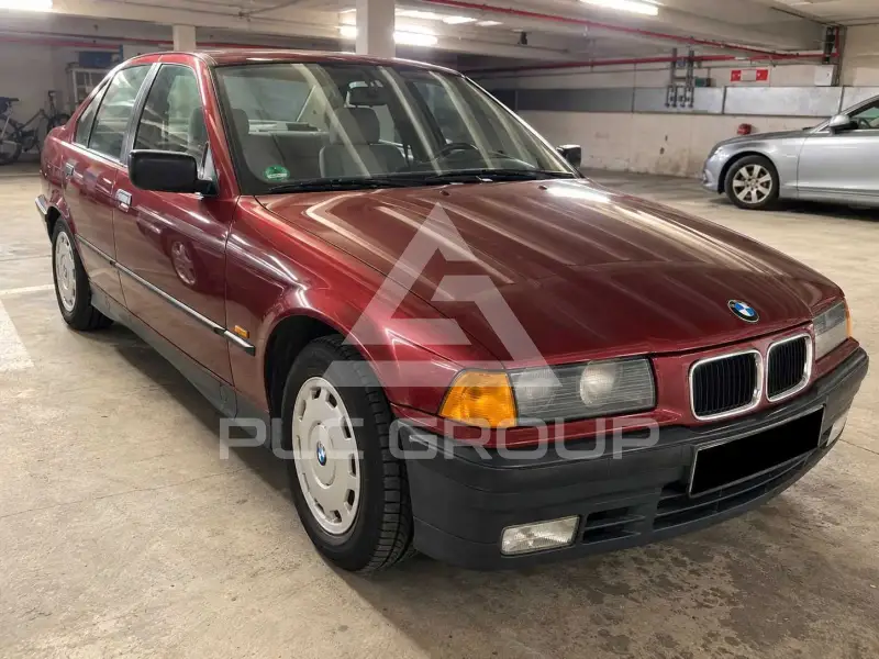1991 BMW 320