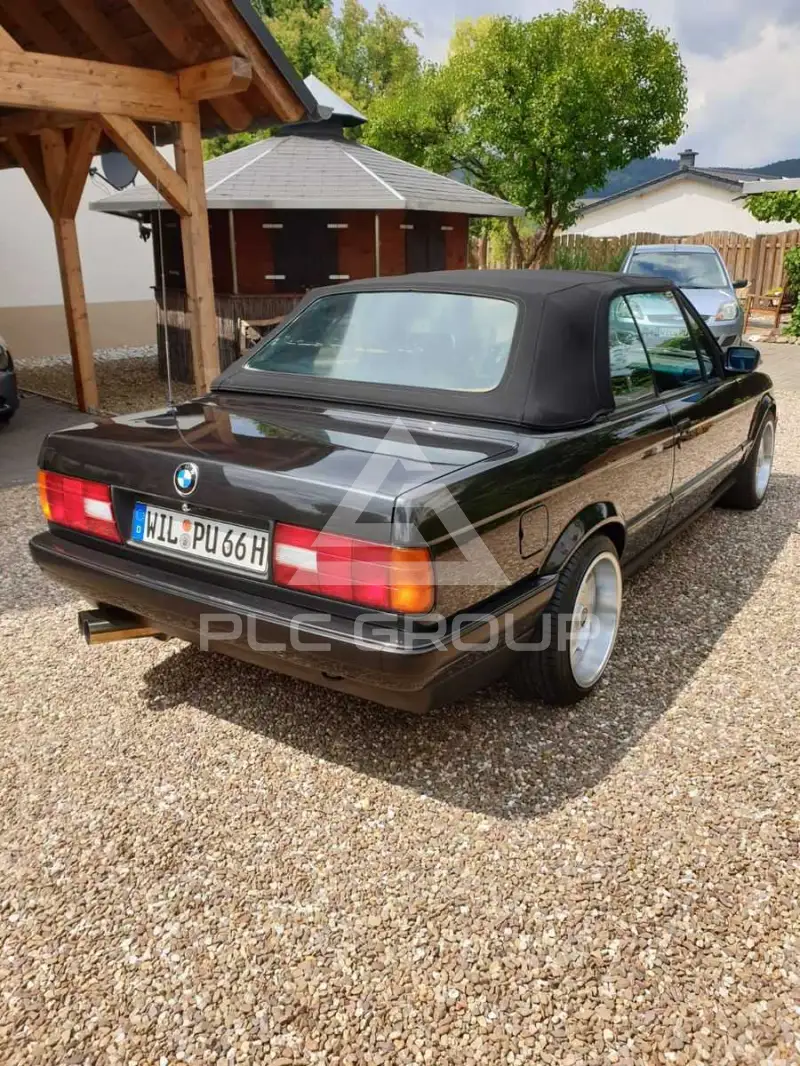 1991 BMW 320