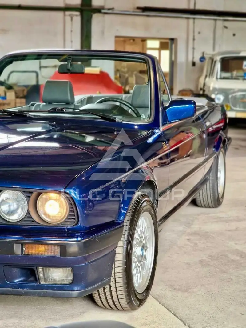 1991 BMW 318