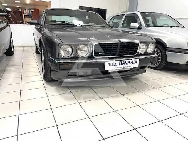 1991 Jaguar XJ