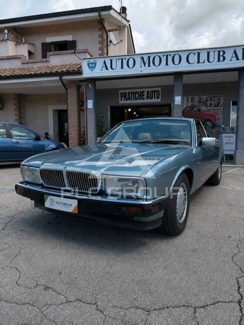 1991 Jaguar XJ