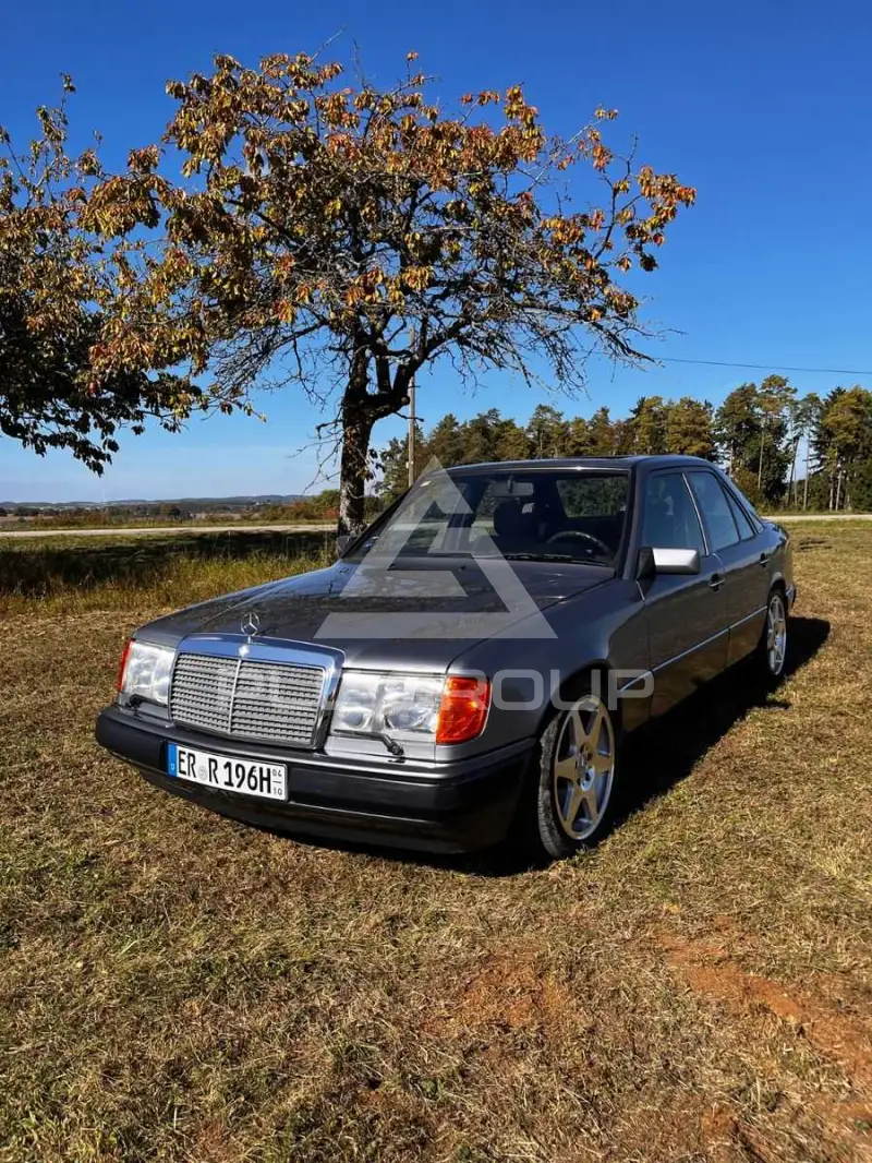 1991 Mercedes Benz E 300