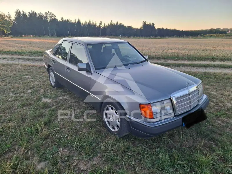 1991 Mercedes Benz E 300