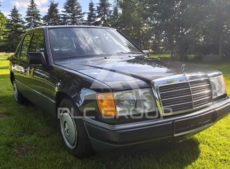1991 Mercedes Benz 200