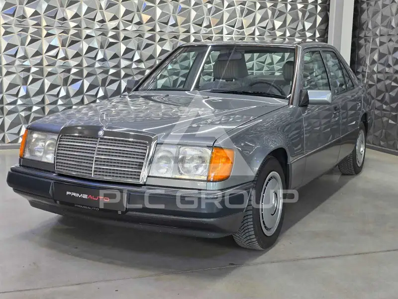 1991 Mercedes Benz E 200