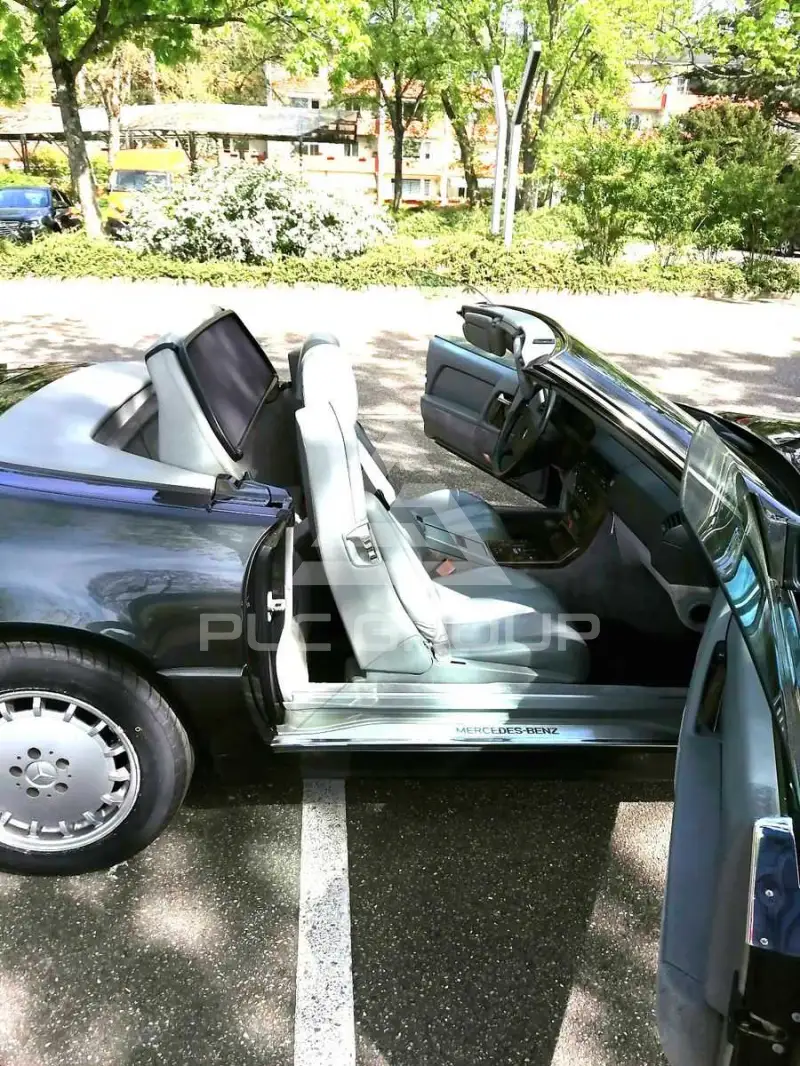 1991 Mercedes Benz SL 300