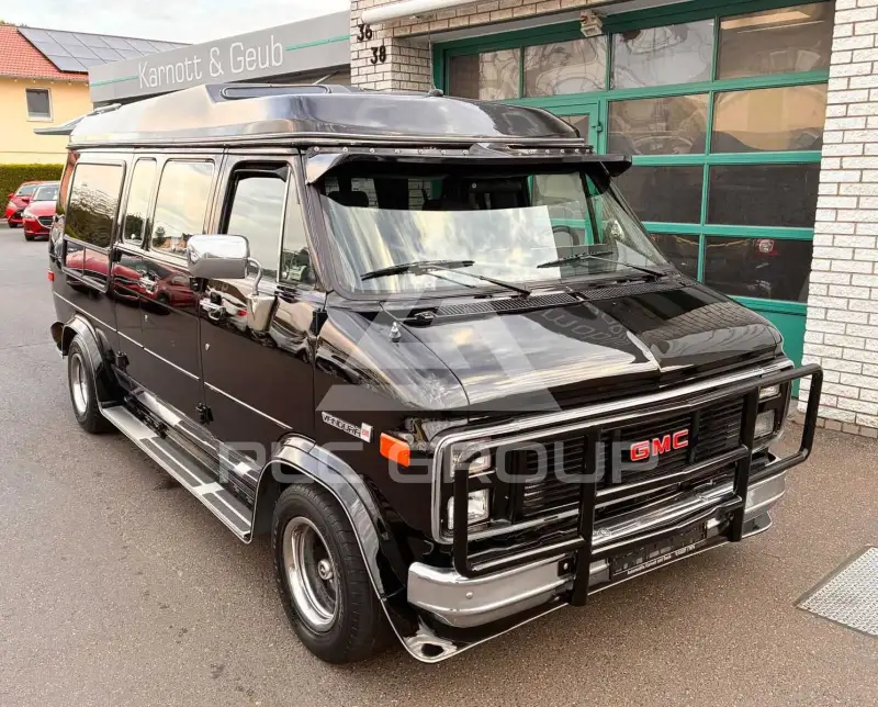 1991 GMC VANDURA