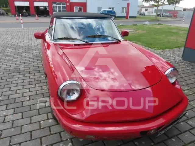 1991 Alfa Romeo Spider