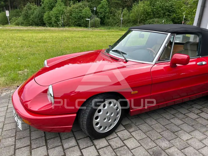 1991 Alfa Romeo Spider