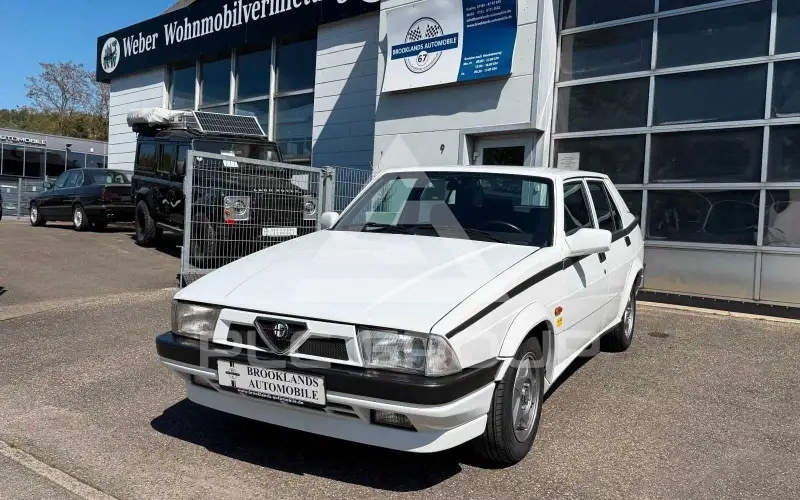 1991 Alfa Romeo 75