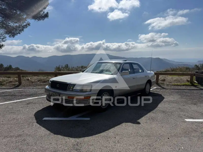 1991 Lexus LS400