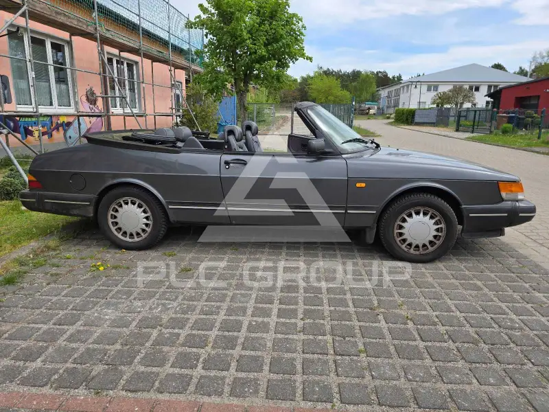 1991 SAAB 900