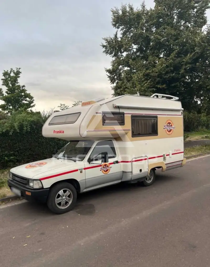 1991 Toyota Hilux