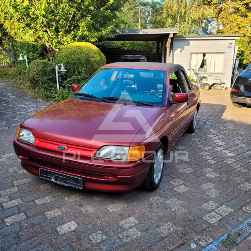1991 Ford ESCORT