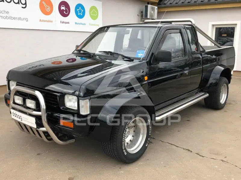 1992 Nissan KICKS
