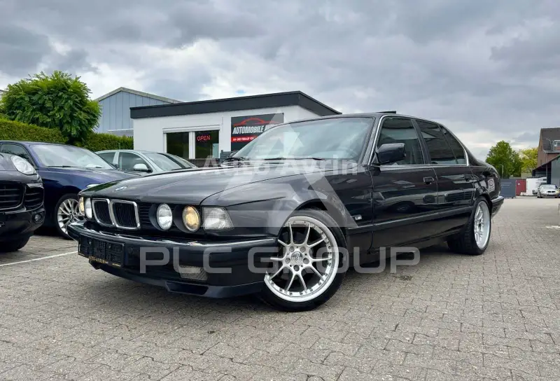1992 BMW 740