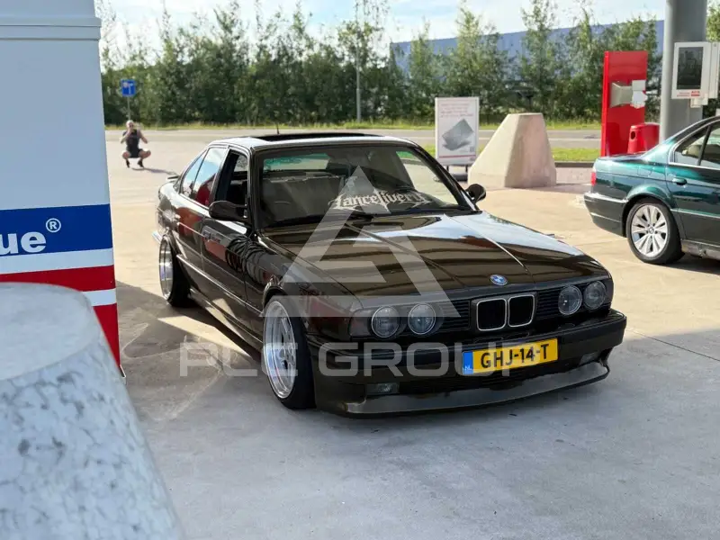 1992 BMW 525