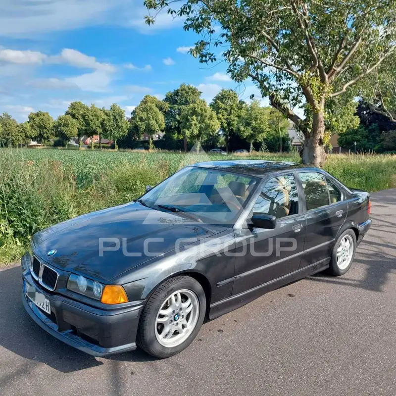 1992 BMW 320