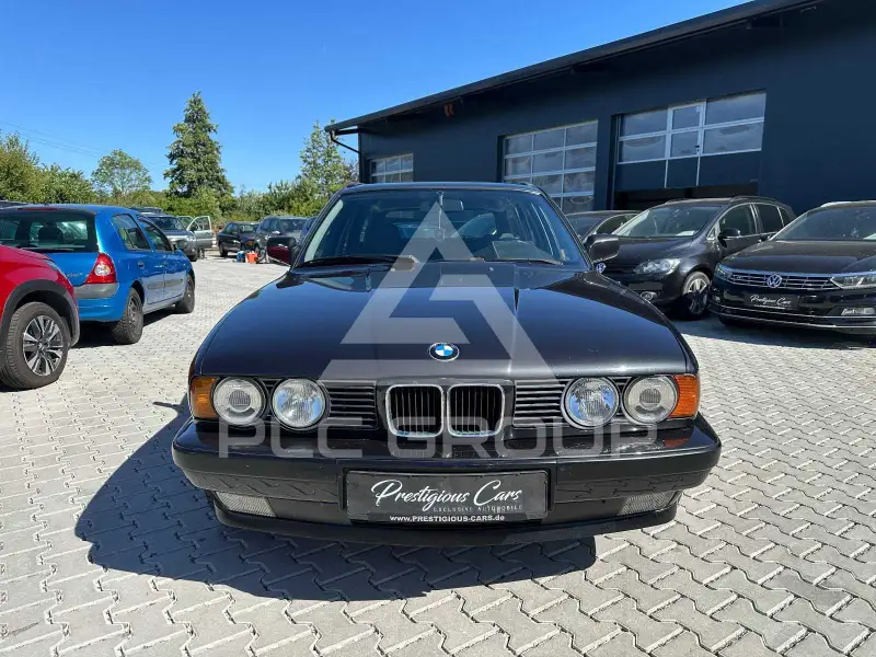1992 BMW 520