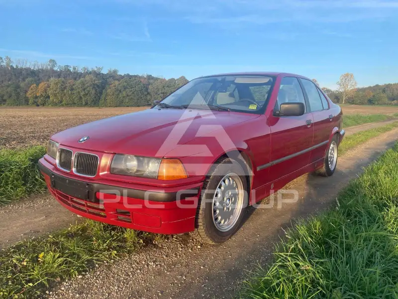 1992 BMW 318