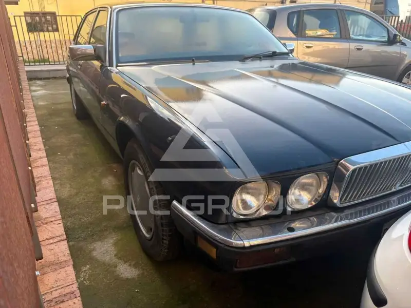 1992 Jaguar XJ
