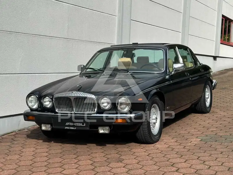 1992 Jaguar XJ